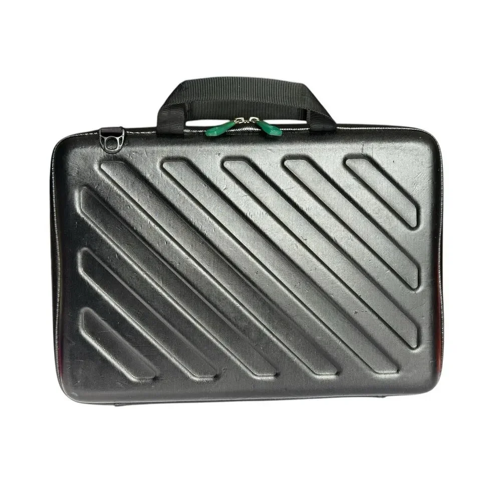Thule Gauntlet Attaché Laptop Case 13